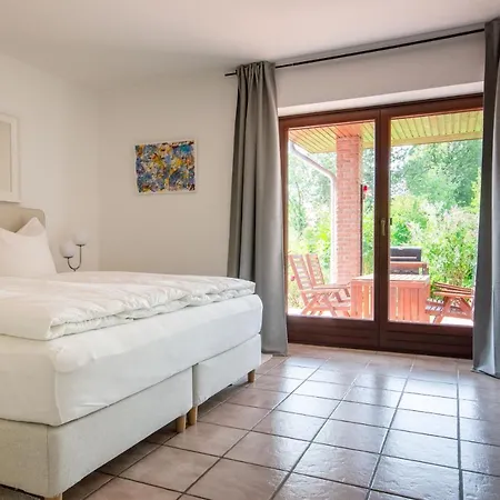 Ferienwohnung Am See *
